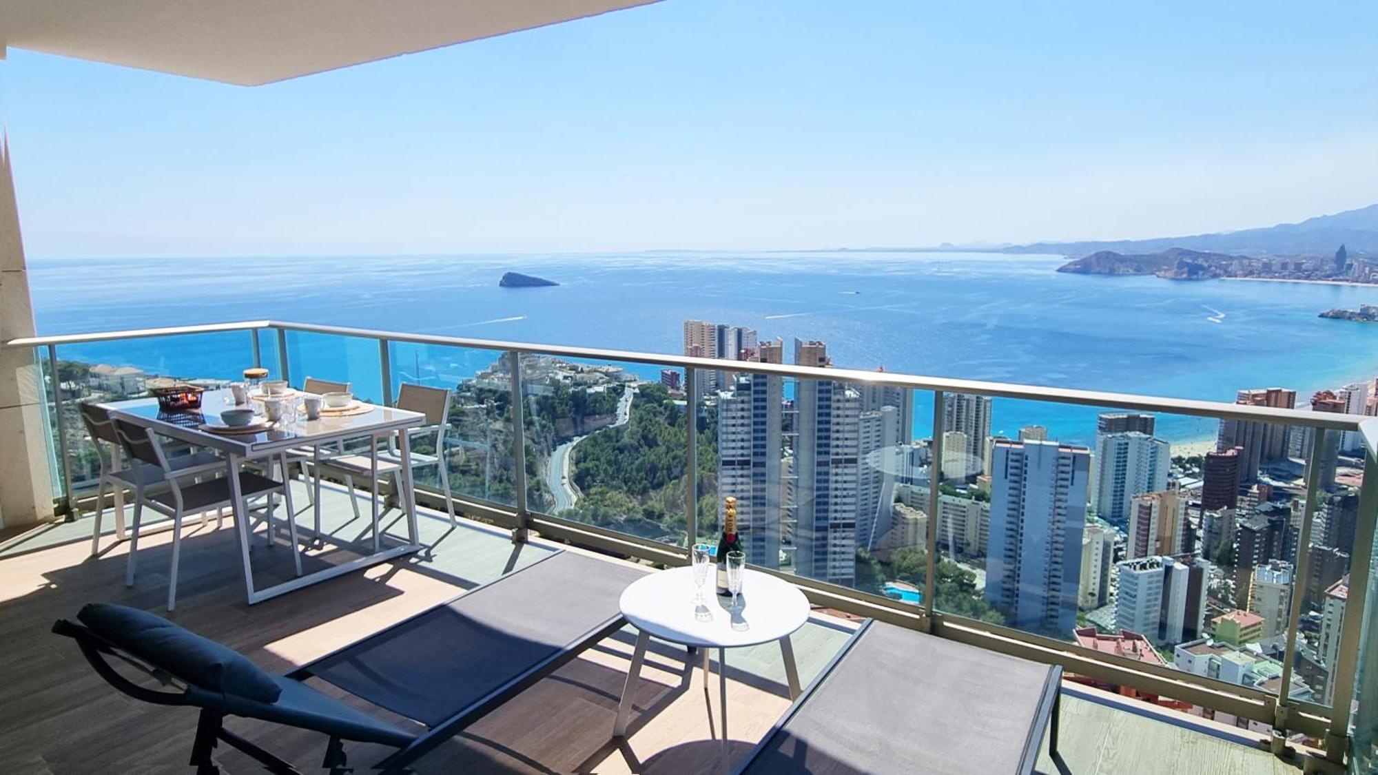Skyscraper Apartment With Panoramic Views - Floor 38 Бенидорм Экстерьер фото