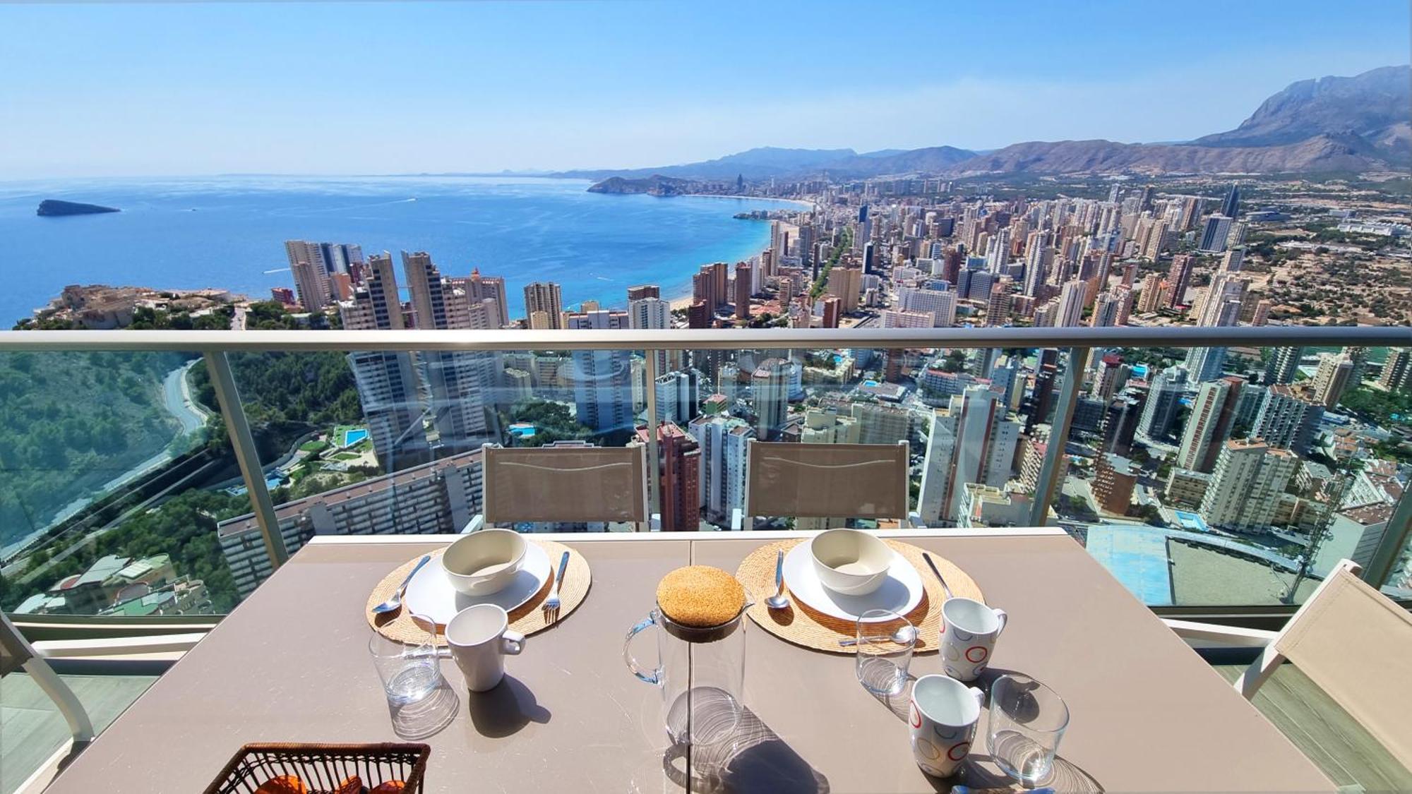 Skyscraper Apartment With Panoramic Views - Floor 38 Бенидорм Экстерьер фото